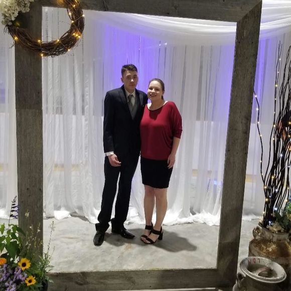 Meet your Posher, Tina - Picture 1 of 1